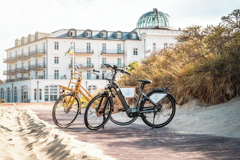 Historisches Kurhaus Juist image