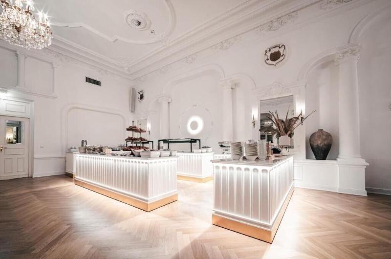 Historisches Kurhaus Juist image