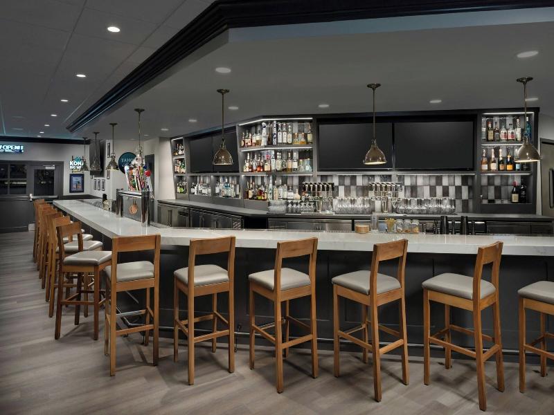 Four Points by Sheraton Pleasanton image
