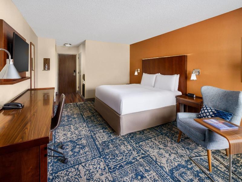 Four Points by Sheraton Pleasanton image