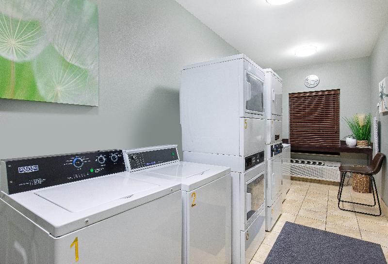 Staybridge Suites Knoxville Oak Ridge image