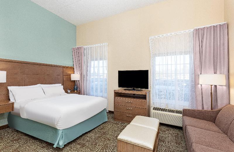 Staybridge Suites Knoxville Oak Ridge image