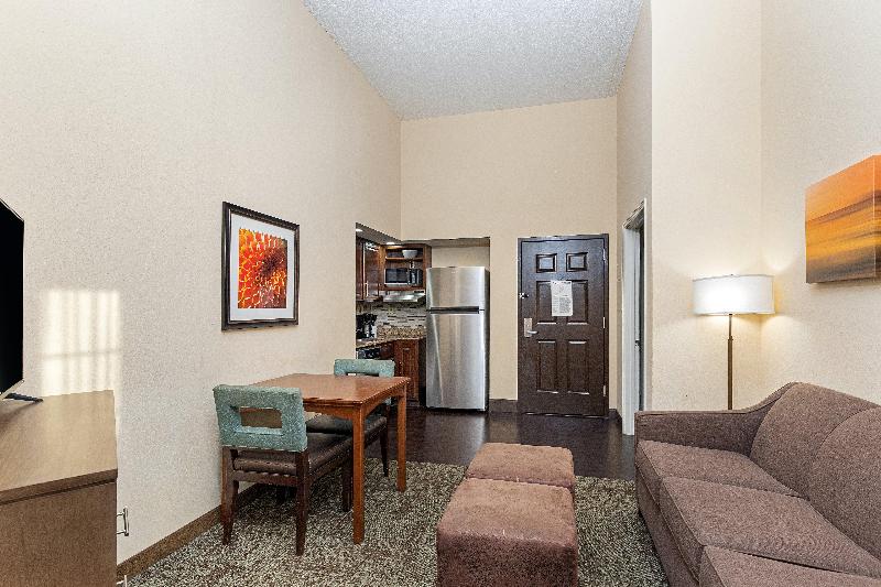 Staybridge Suites Knoxville Oak Ridge image