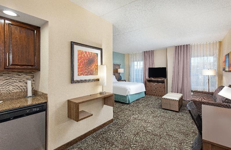 Staybridge Suites Knoxville Oak Ridge image