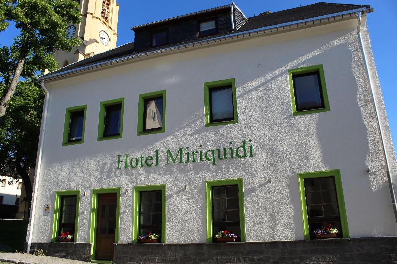 Hotel Miriquidi image