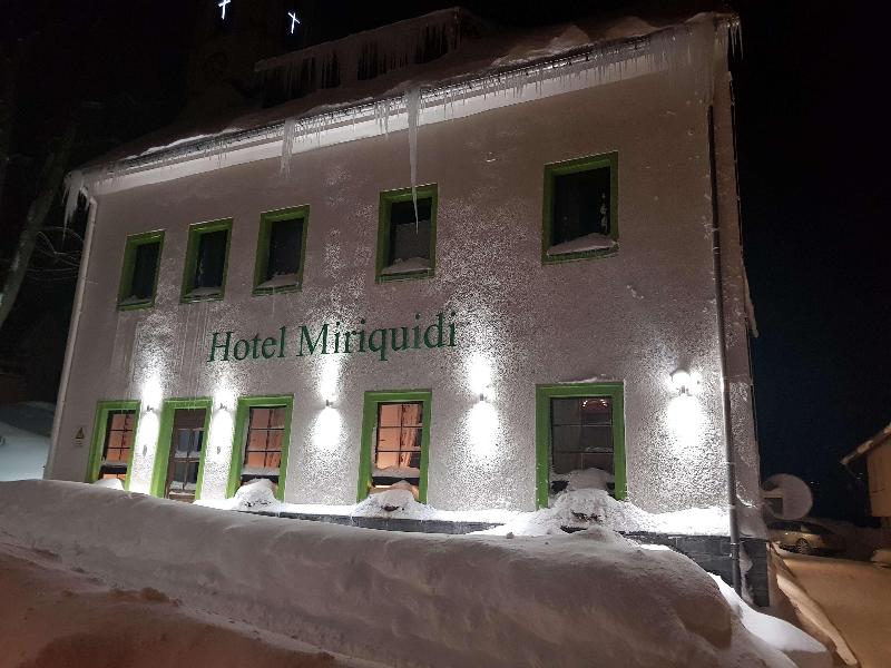 Hotel Miriquidi image