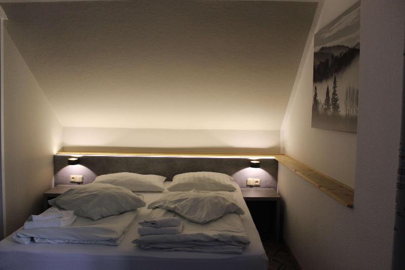 Hotel Miriquidi image