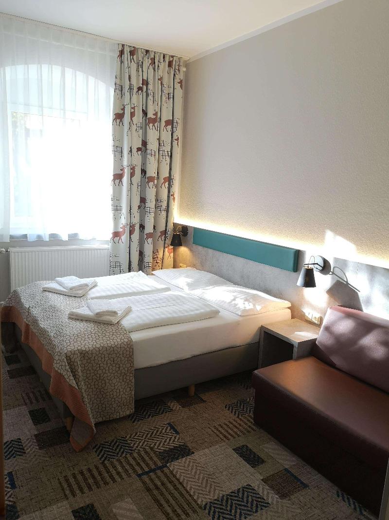 Hotel Miriquidi image