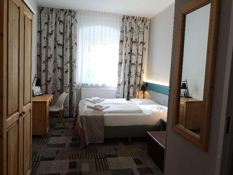Hotel Miriquidi image