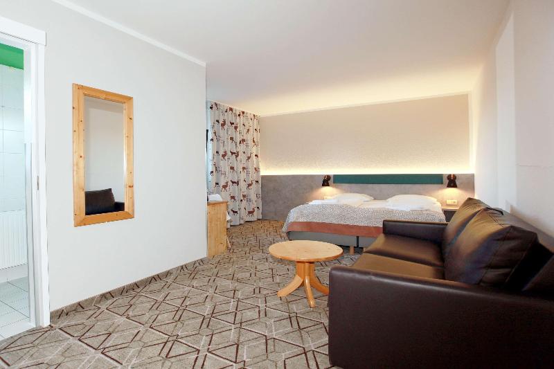 Hotel Miriquidi image