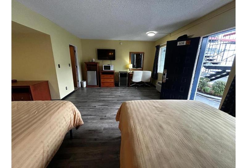 Travelers Inn By Oyo Longview Kelso image