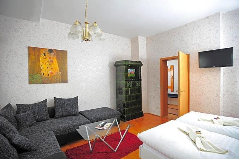 Landhotel Plauen Zwoschwitz image