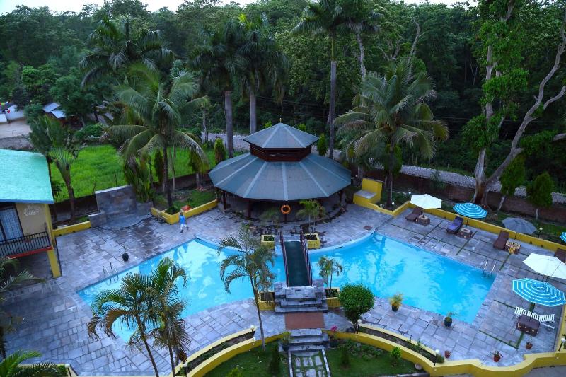 Safari Adventure Lodge