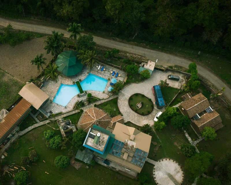 Safari Adventure Lodge