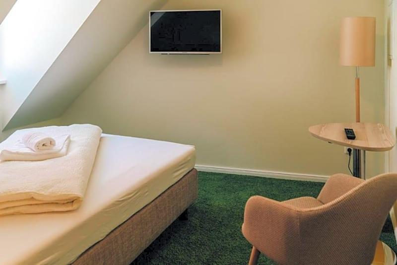 Adelheid Hotel garni image