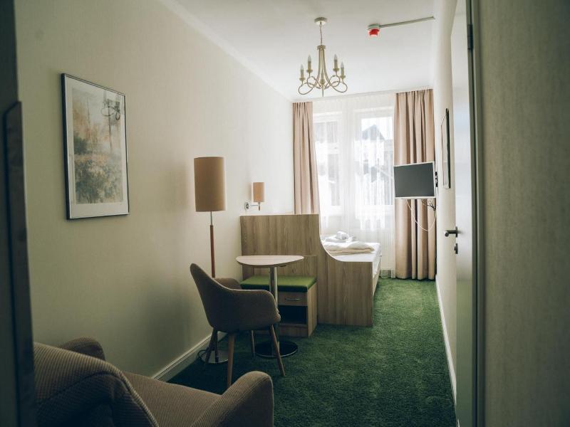 Adelheid Hotel garni image