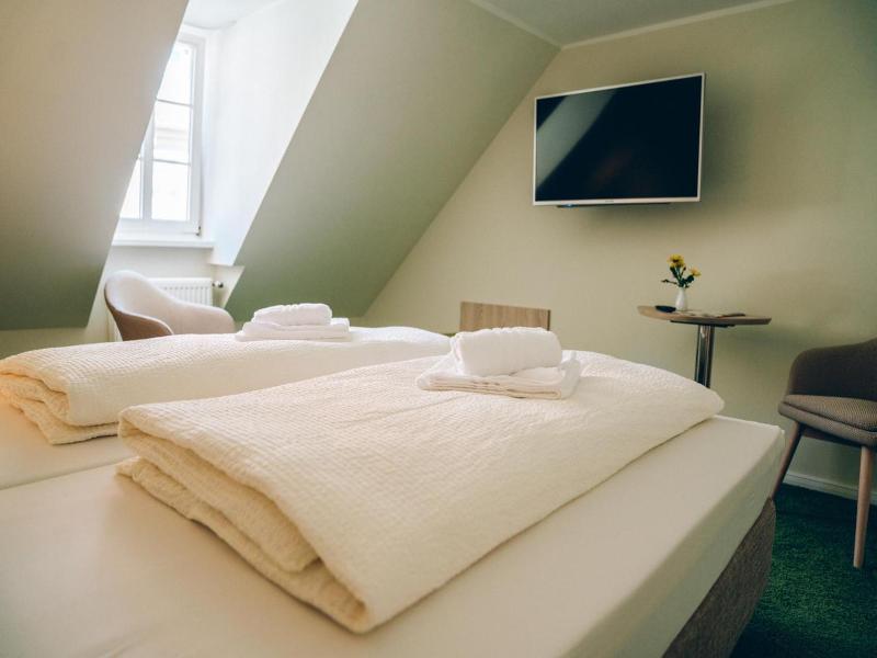 Adelheid Hotel garni image