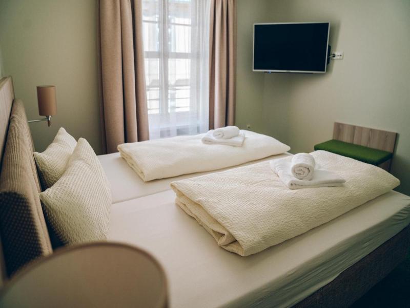 Adelheid Hotel garni image
