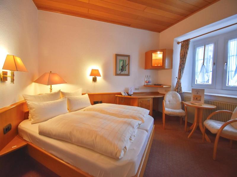Schloss Hotel Petry image