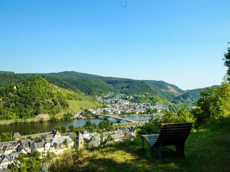 Schloss Hotel Petry image