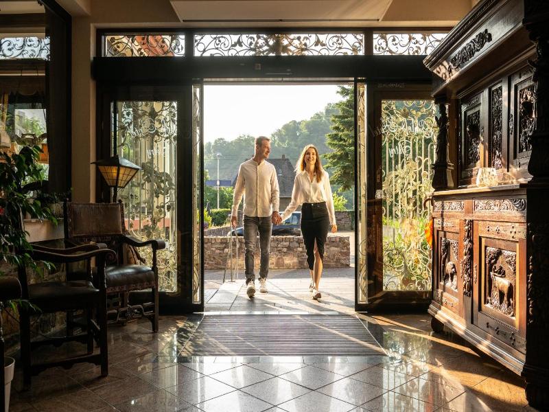 Schloss Hotel Petry image