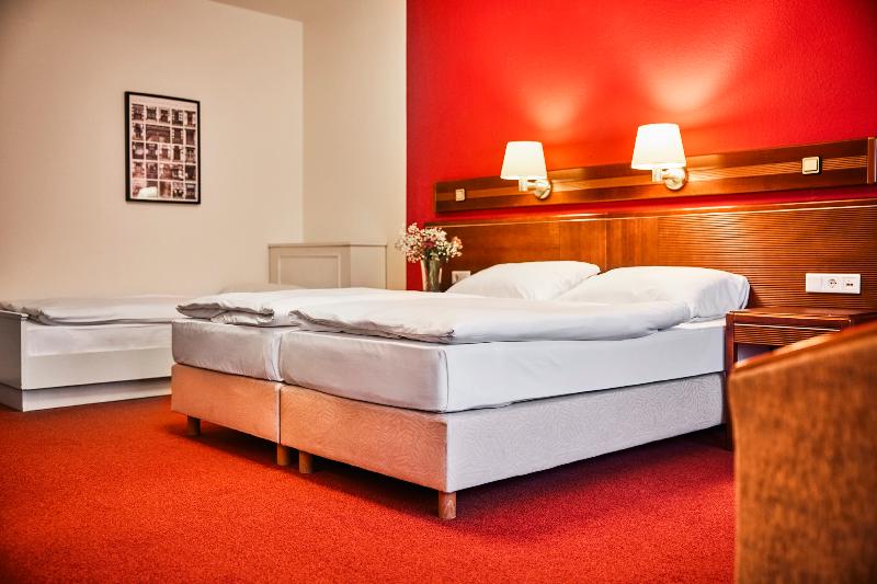 Sauerland Alpin Hotel image