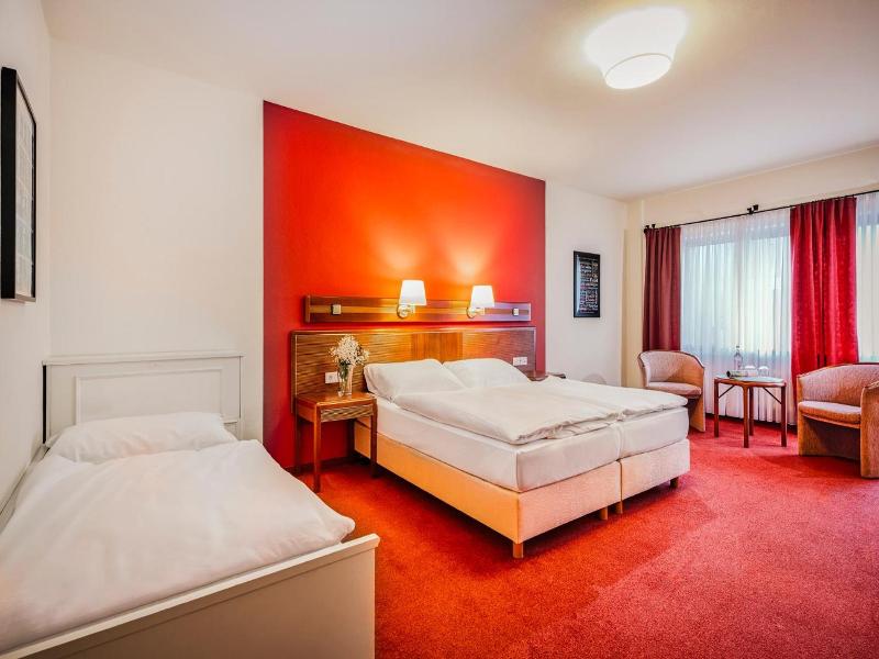 Sauerland Alpin Hotel image