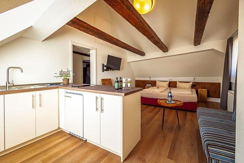 Zum Muke Residenz & Weinstube image
