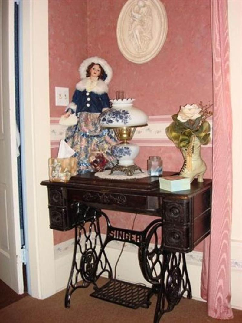 Rocking Horse Inn image