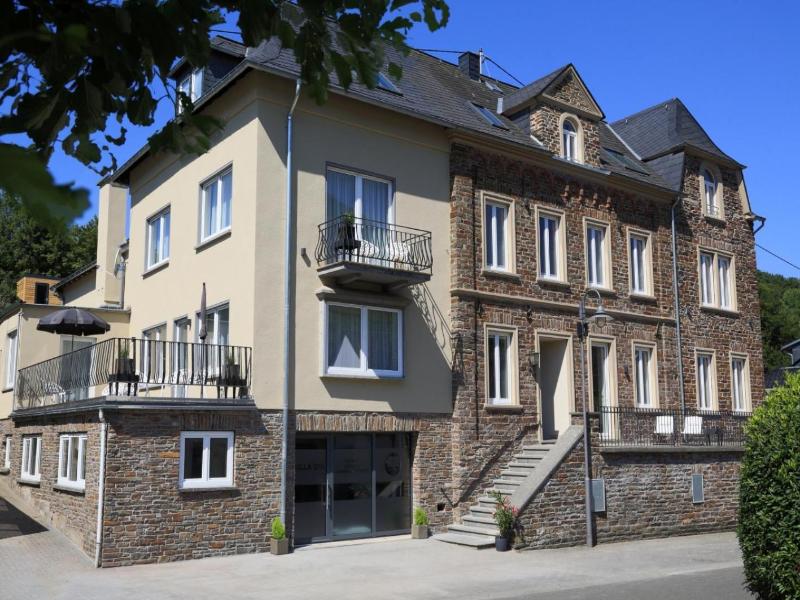 Halfenstube image