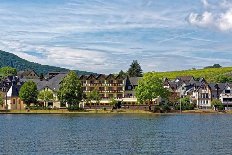 Hotel Weinhaus Fuhrmann by Moselstern-Hotels image