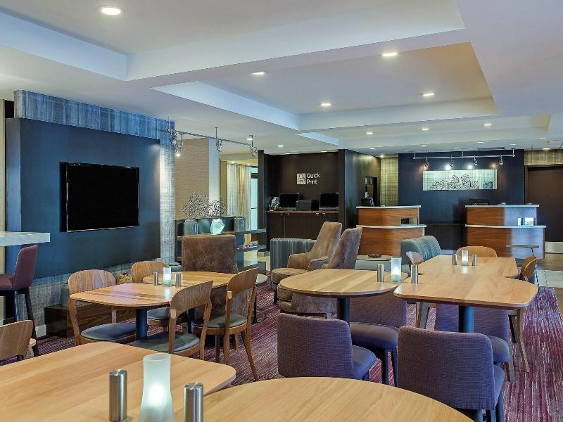 Courtyard Knoxville Cedar Bluff