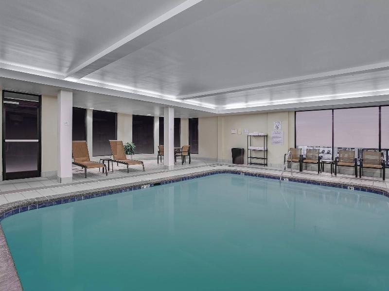 Courtyard Knoxville Cedar Bluff