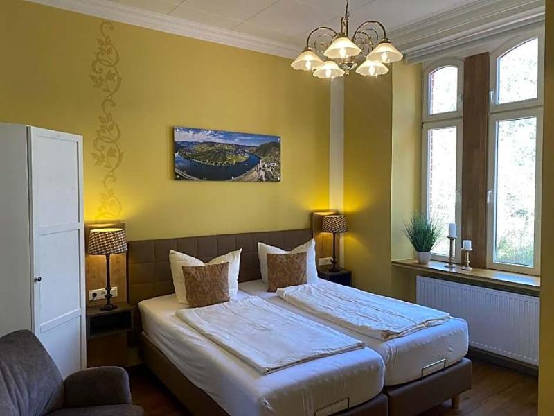 Haus Hohenzollern image