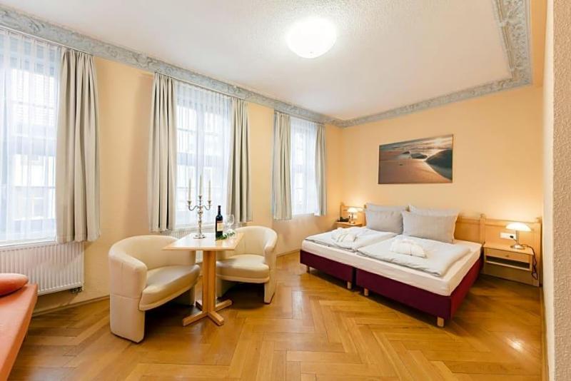 Mühlhäuser Hof image