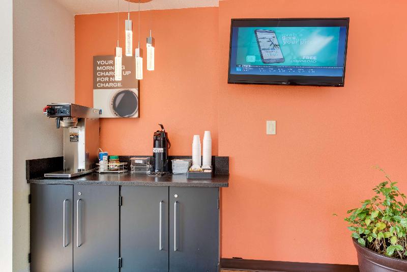 Motel 6 Kingston image