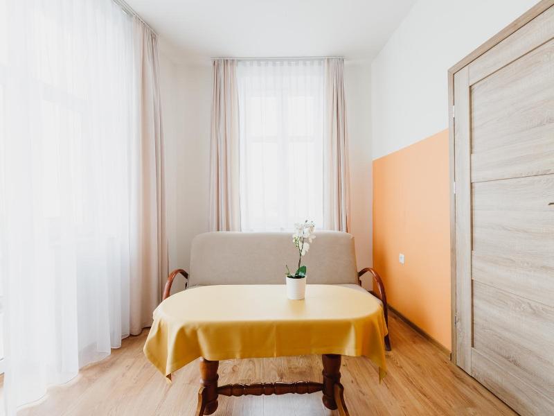 Guest Rooms Tara (Tara Hostel Krakow) image