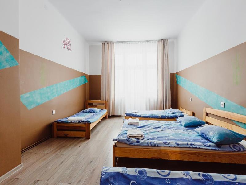 Guest Rooms Tara (Tara Hostel Krakow) image