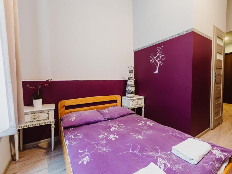 Guest Rooms Tara (Tara Hostel Krakow) image