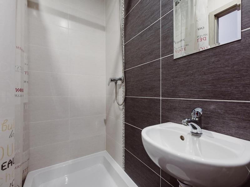 Guest Rooms Tara (Tara Hostel Krakow) image