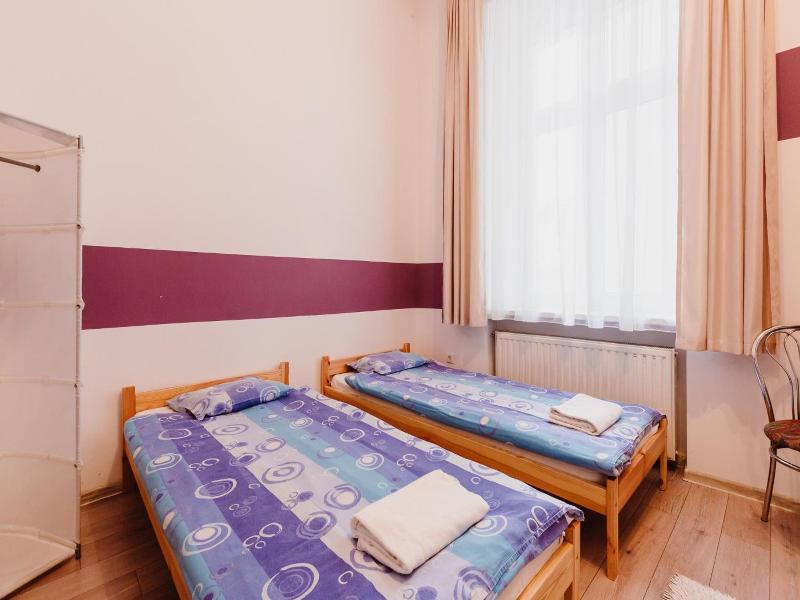 Guest Rooms Tara (Tara Hostel Krakow) image
