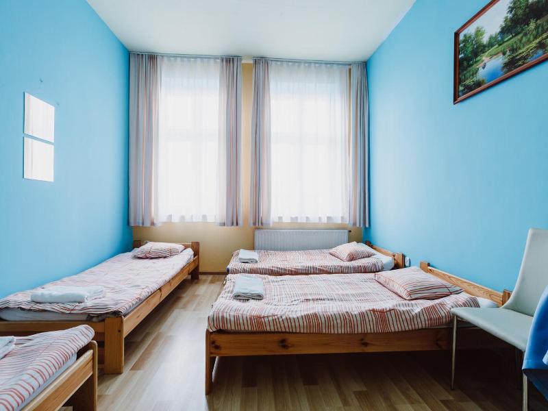 Guest Rooms Tara (Tara Hostel Krakow) image