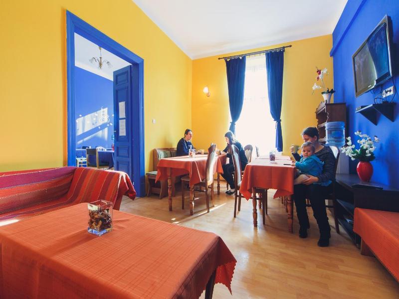 Guest Rooms Tara (Tara Hostel Krakow) image