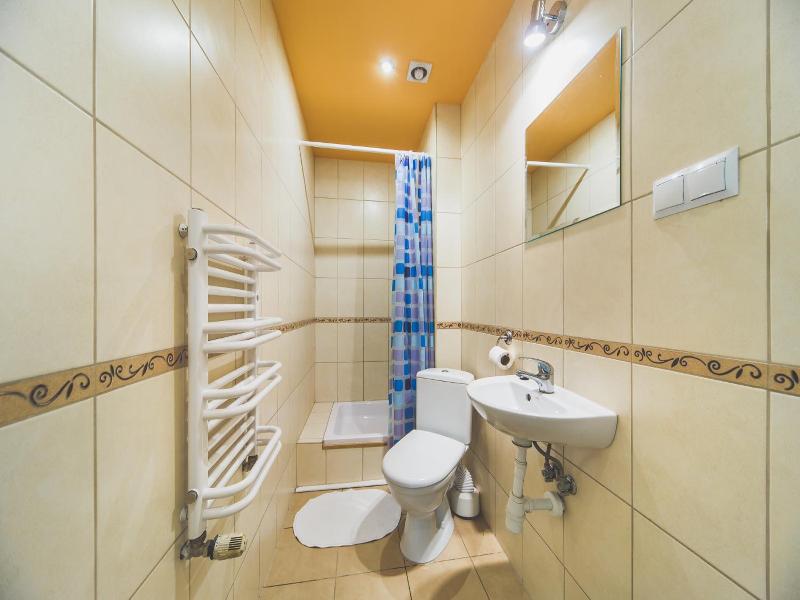 Guest Rooms Tara (Tara Hostel Krakow) image