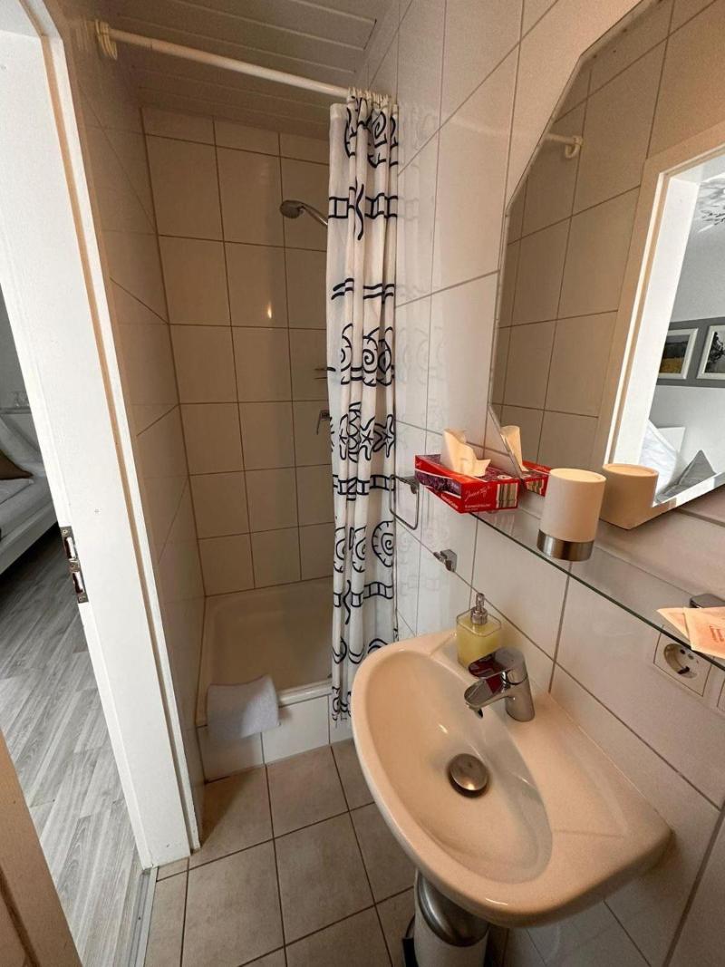 Deutscher Hof image
