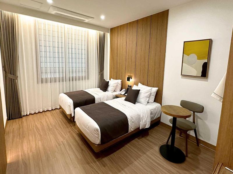 Commodore Hotel Pohang image