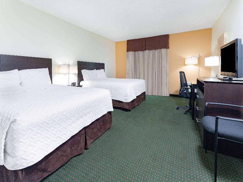 Travelodge by Wyndham Bracebridge image