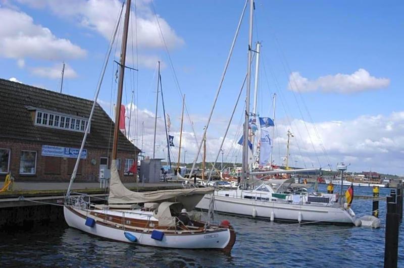 Admiral Scheer image
