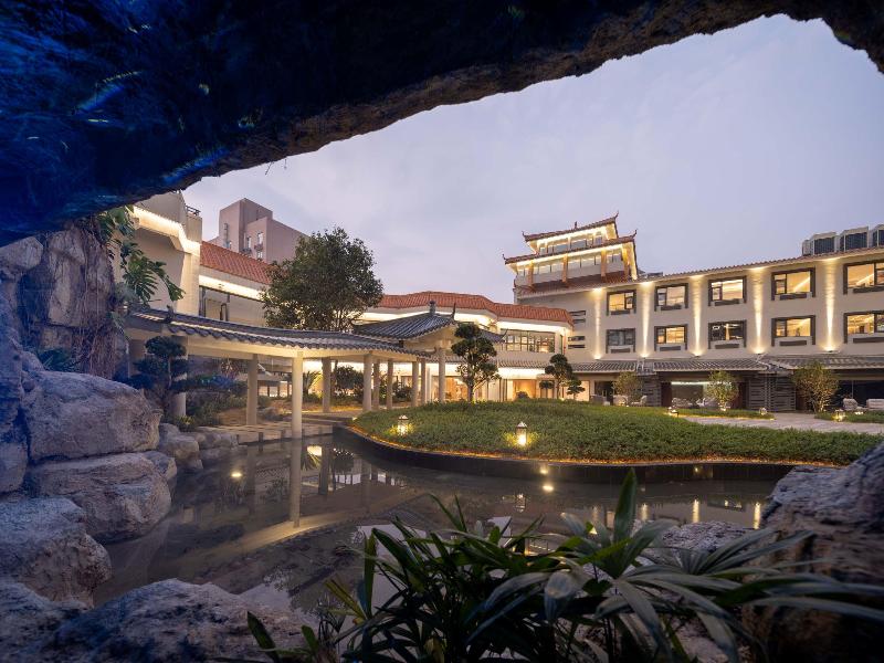Holiday Inn Guilin Qixing by IHG image