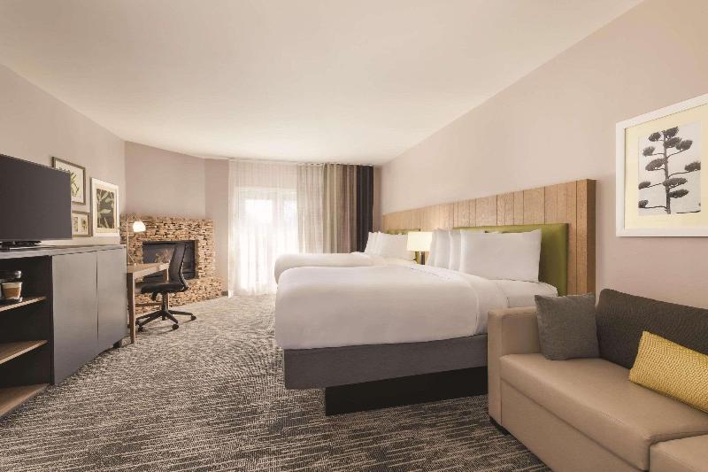 Country Inn & Suites by Radisson Sevierville-Kodak image
